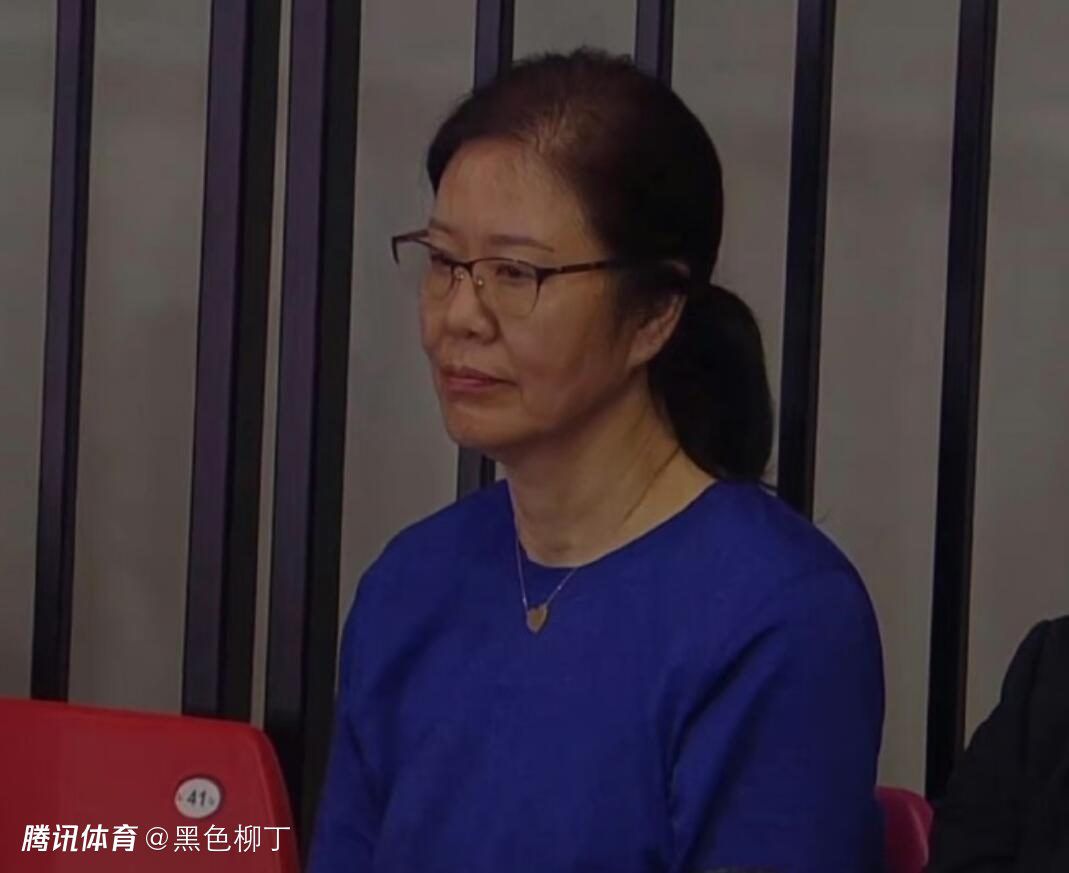 百分百露乳